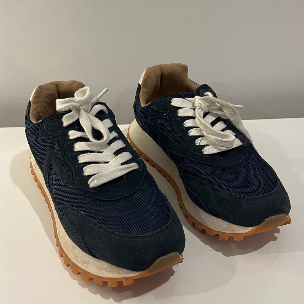 Blondo blue Lois Retro Waterproof Running Sneaker (Women) size 9.5 - Picture 4 of 10